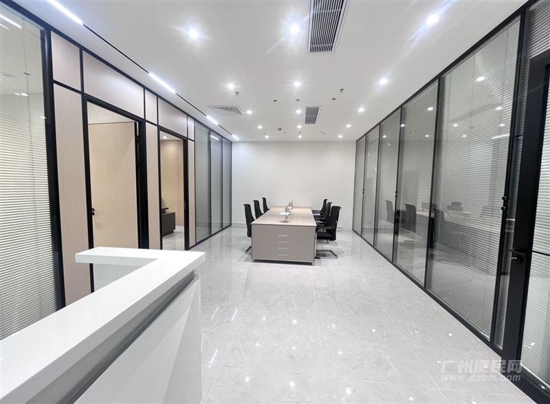 【花都特价】写字楼招租，40至300平方可选，精装修，免费停车